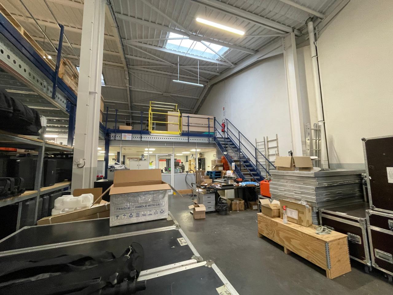 Local d'activité Meyzieu 524m² Vente local d'activité Meyzieu Rhône OVACT2529346 1